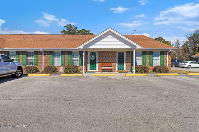 2900 Myrtle Street 11 Rosewood Village, Morehead City, NC 28557