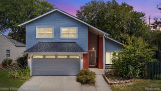 24200 Hampton Hill Street, Novi, MI 48375