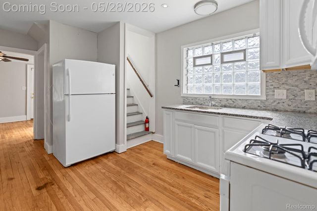 74 Pine Street, River Rouge, MI 48218