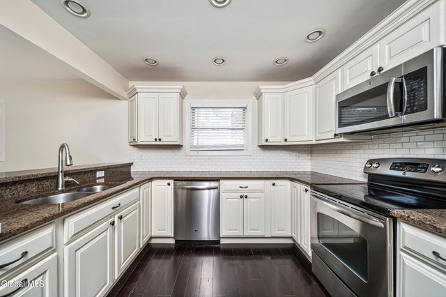 12 Bullard Avenue, Queensbury, NY 12804