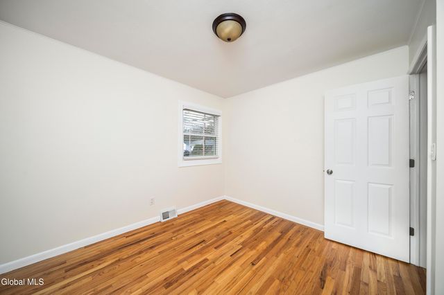 12 Bullard Avenue, Queensbury, NY 12804