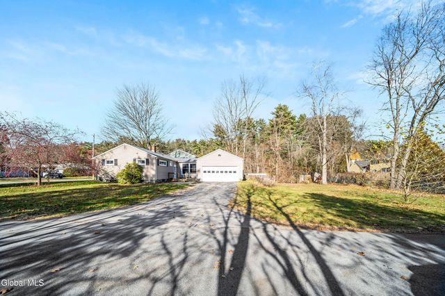 12 Bullard Avenue, Queensbury, NY 12804