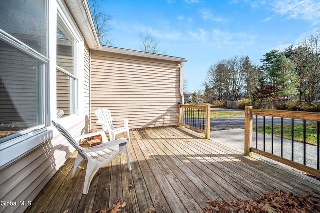 12 Bullard Avenue, Queensbury, NY 12804