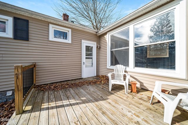 12 Bullard Avenue, Queensbury, NY 12804