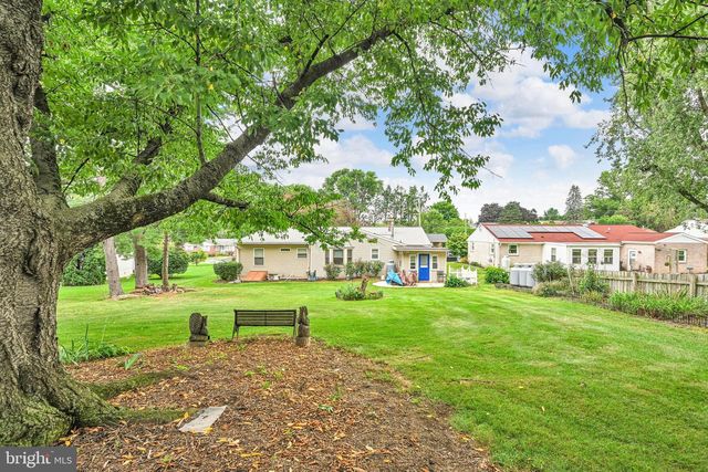 20 CLEARVIEW DR, Lebanon, PA 17042