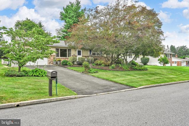 20 CLEARVIEW DR, Lebanon, PA 17042