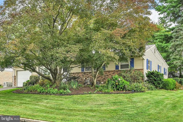 20 CLEARVIEW DR, Lebanon, PA 17042