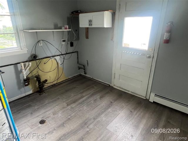 26285 Normandy Street, Roseville, MI 48066