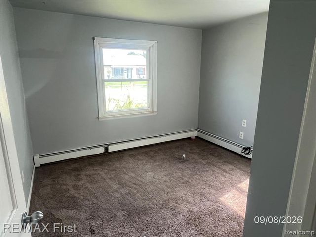 26285 Normandy Street, Roseville, MI 48066