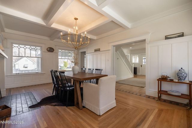 402 W Robinson Street, Carson City, NV 89703