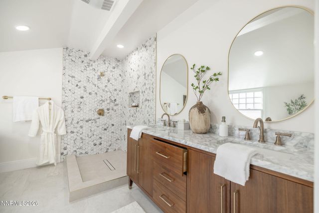 402 W Robinson Street, Carson City, NV 89703