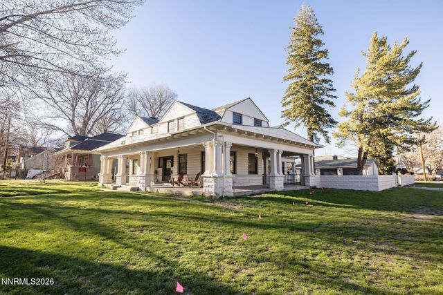 402 W Robinson Street, Carson City, NV 89703