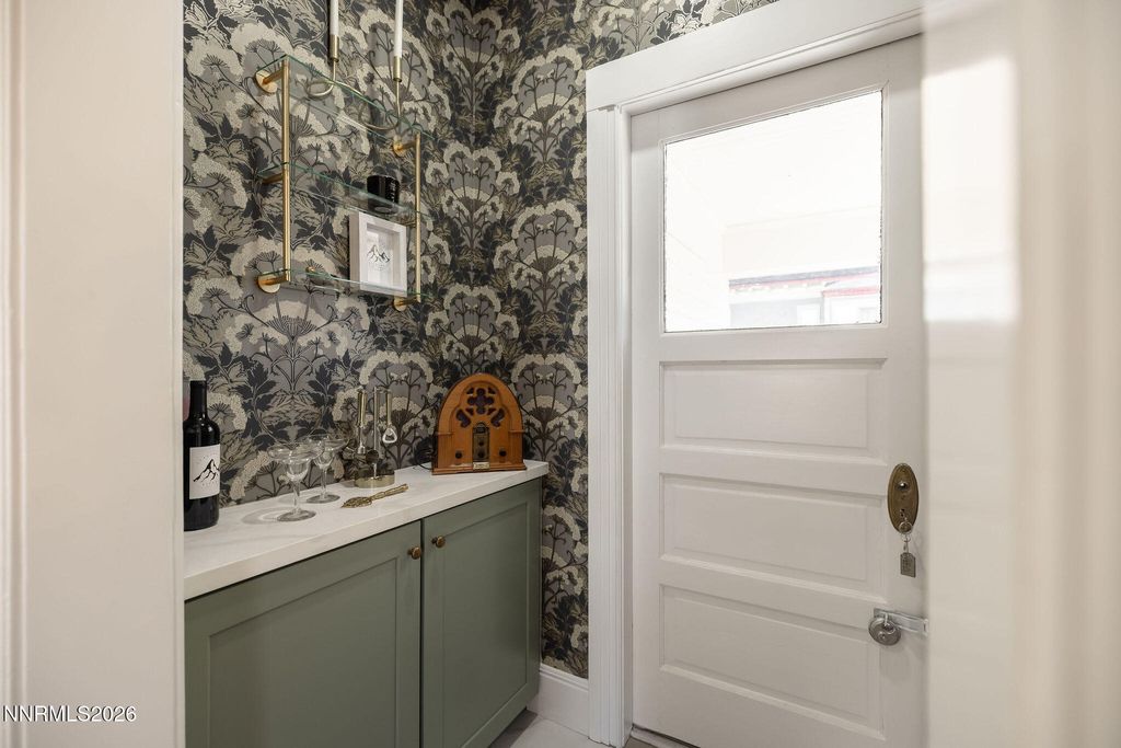 Image 10 of property listing at 402 W Robinson Street, Carson City, NV 89703