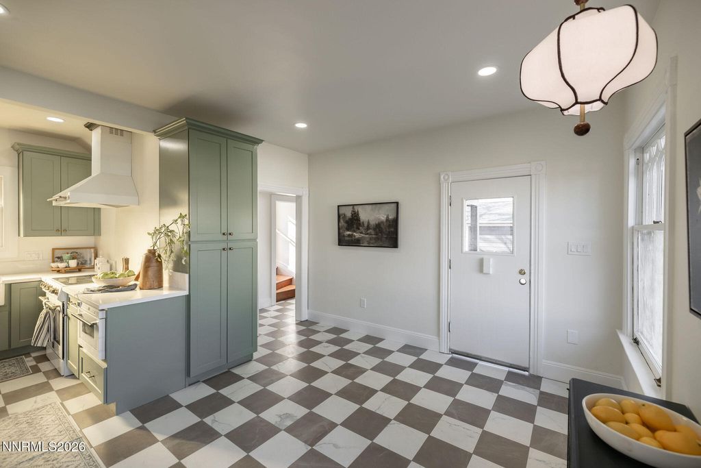 Image 18 of property listing at 402 W Robinson Street, Carson City, NV 89703