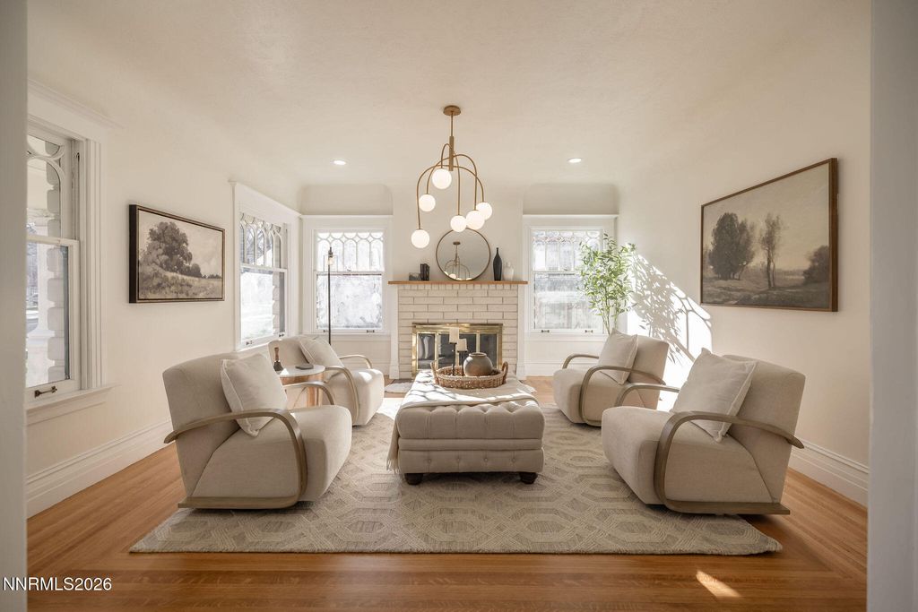 Image 3 of property listing at 402 W Robinson Street, Carson City, NV 89703