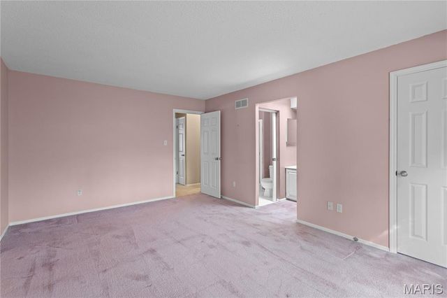 61 Majestic Court, Fenton, MO 63026