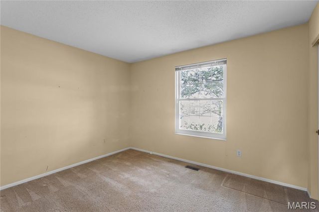 61 Majestic Court, Fenton, MO 63026