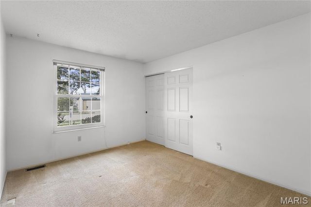 61 Majestic Court, Fenton, MO 63026