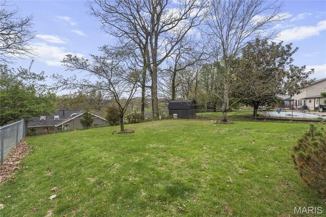 61 Majestic Court, Fenton, MO 63026