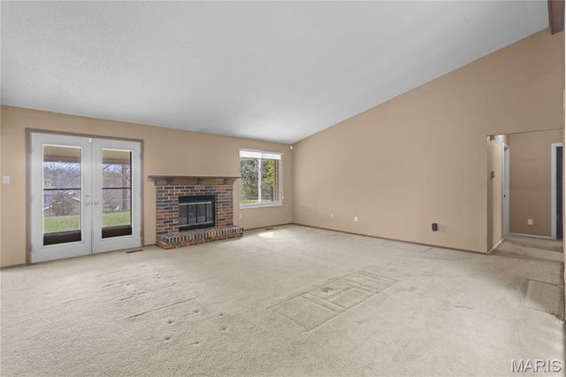 61 Majestic Court, Fenton, MO 63026