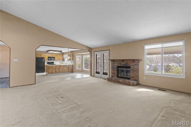 61 Majestic Court, Fenton, MO 63026