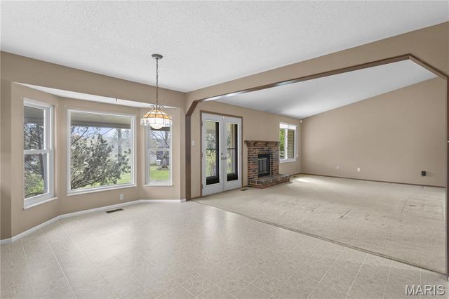 61 Majestic Court, Fenton, MO 63026