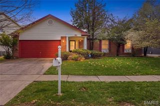 61 Majestic Court, Fenton, MO 63026