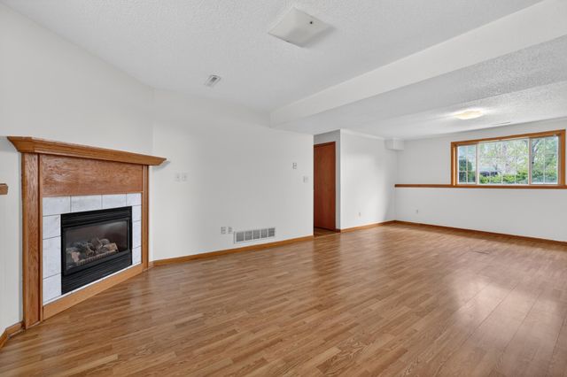 4647 Savannah Drive NW, Rochester, MN 55901
