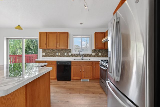4647 Savannah Drive NW, Rochester, MN 55901