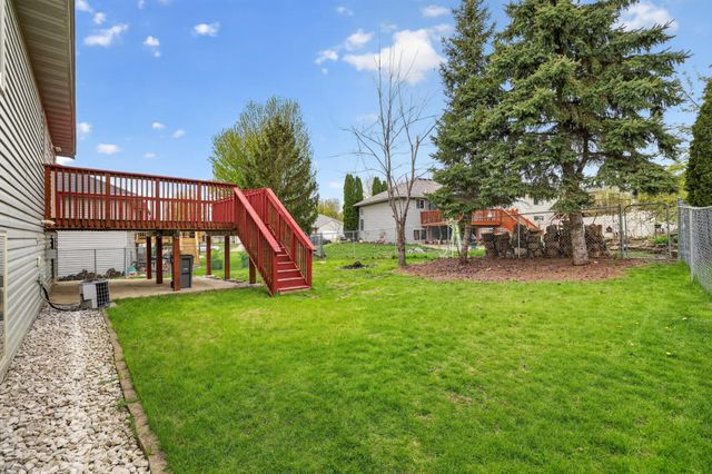 4647 Savannah Drive NW, Rochester, MN 55901