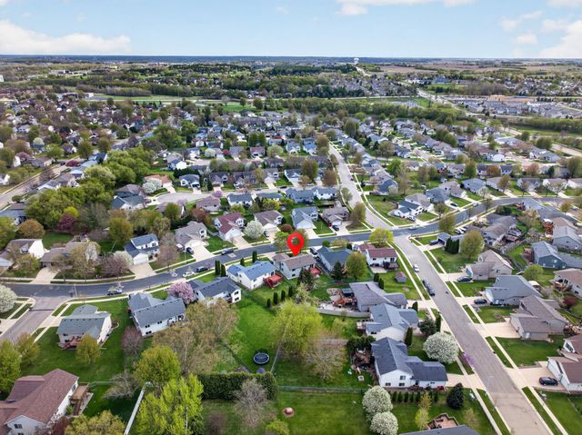 4647 Savannah Drive NW, Rochester, MN 55901