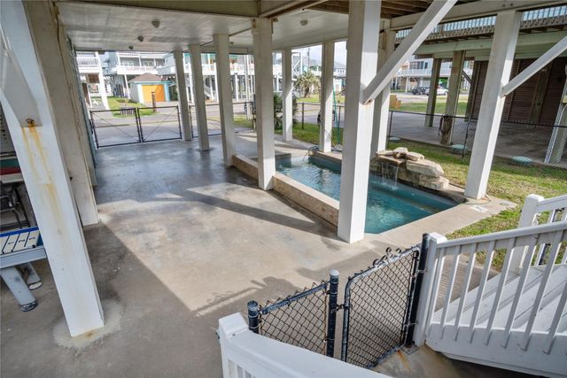 2636 Whitecap, Crystal Beach, TX 77650