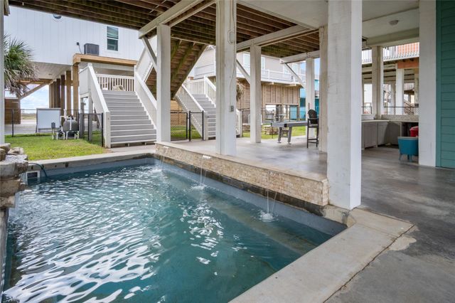 2636 Whitecap, Crystal Beach, TX 77650