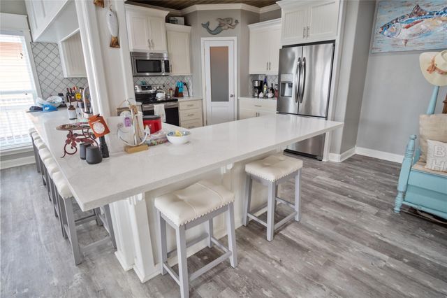 2636 Whitecap, Crystal Beach, TX 77650