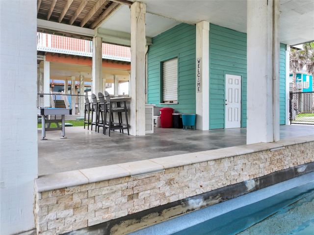 2636 Whitecap, Crystal Beach, TX 77650