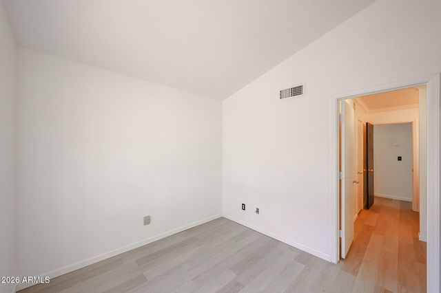 1004 E ANNETTE Drive, Phoenix, AZ 85022