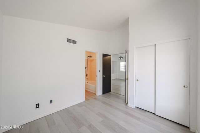 1004 E ANNETTE Drive, Phoenix, AZ 85022