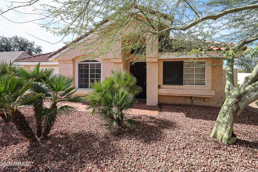 1004 E ANNETTE Drive, Phoenix, AZ 85022