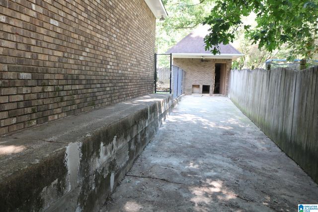 1223 13TH WAY, Pleasant Grove, AL 35127