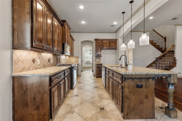 116 Wilmington Drive, Fate, TX 75189