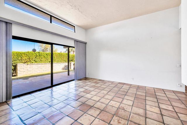 1452 Tiffany` Circle N, Palm Springs, CA 92262