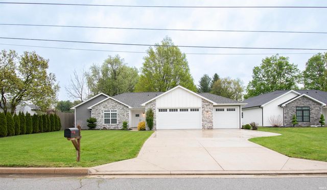 9805 Manning Street, Leo, IN 46765