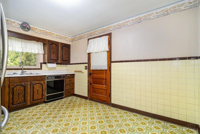 5025 Boomer Road, Cincinnati, OH 45247