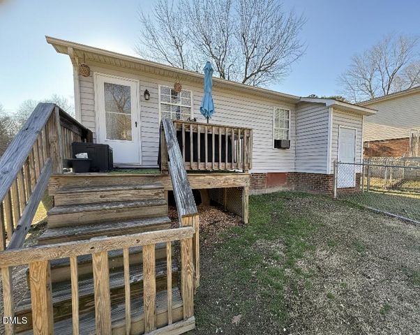 1932 Wood Avenue, Burlington, NC 27215