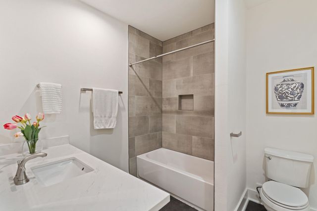 2801 Rosewood Street, Houston, TX 77004