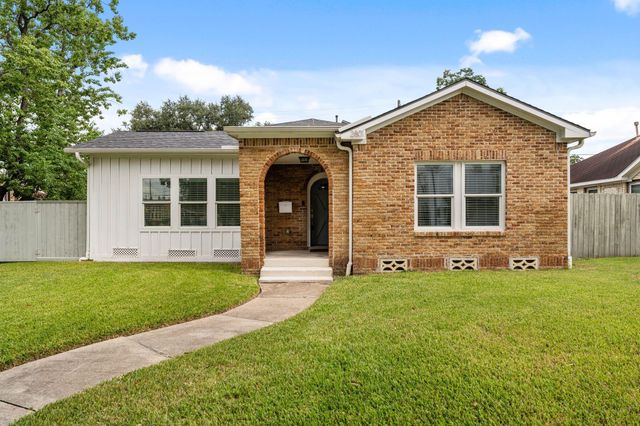 2801 Rosewood Street, Houston, TX 77004