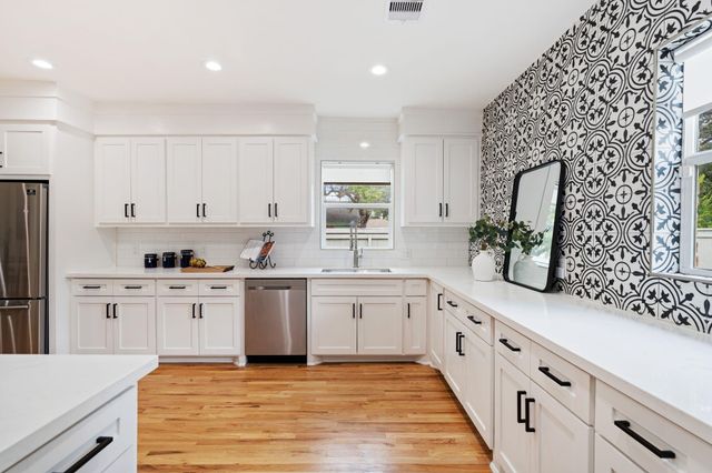 2801 Rosewood Street, Houston, TX 77004