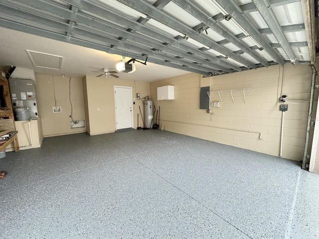 931 HUNTER LANE, Tarpon Springs, FL 34689