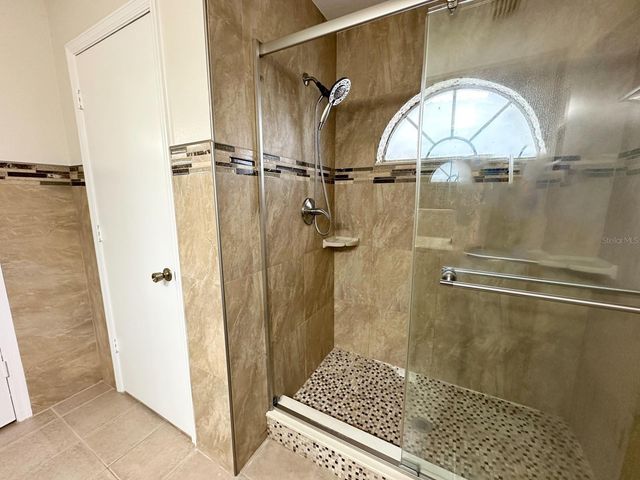 931 HUNTER LANE, Tarpon Springs, FL 34689