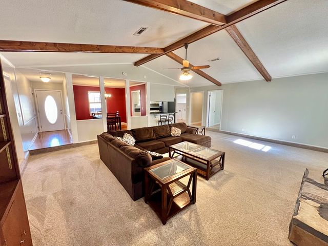 621 Farrah Circle, Dothan, AL 36301